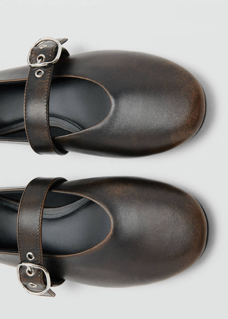 Leather ballerina flats with buckle — Chocolate