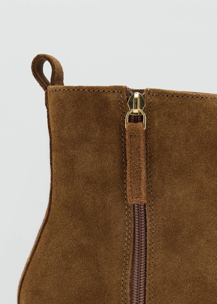 Suede ankle boots with pointed toe — Tobacco Brown