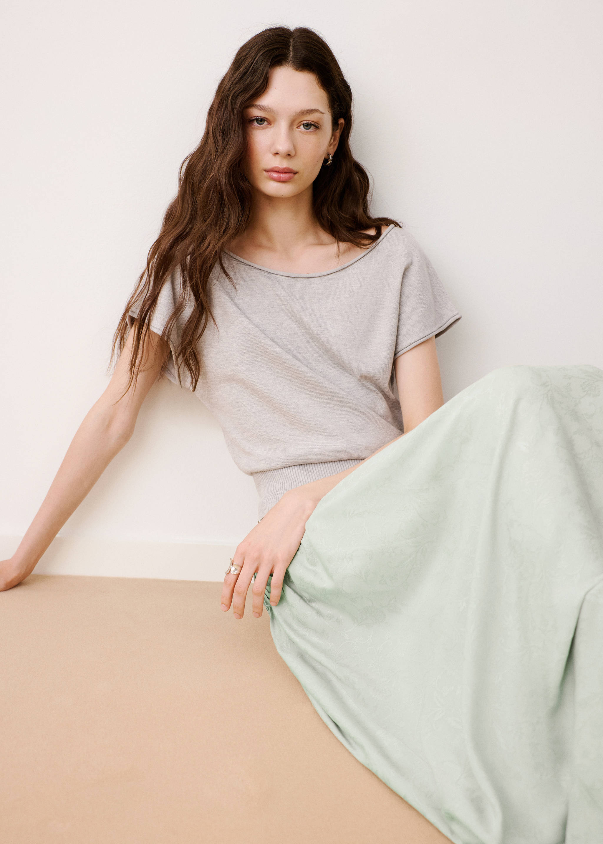 Pleated flared skirt - Details of the article 2