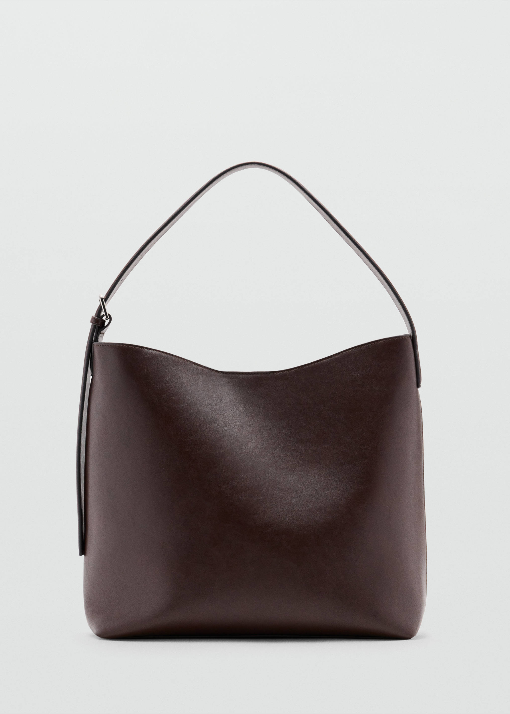 Bolso bucket hebilla - Artículo sin modelo, Chocolate. Ref: 37064103-00.