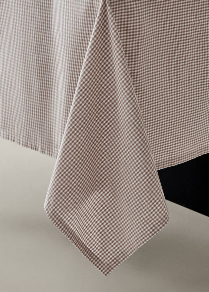 Tablecloth 100% cotton for 2 to 4 guests — Light/Pastel Brown