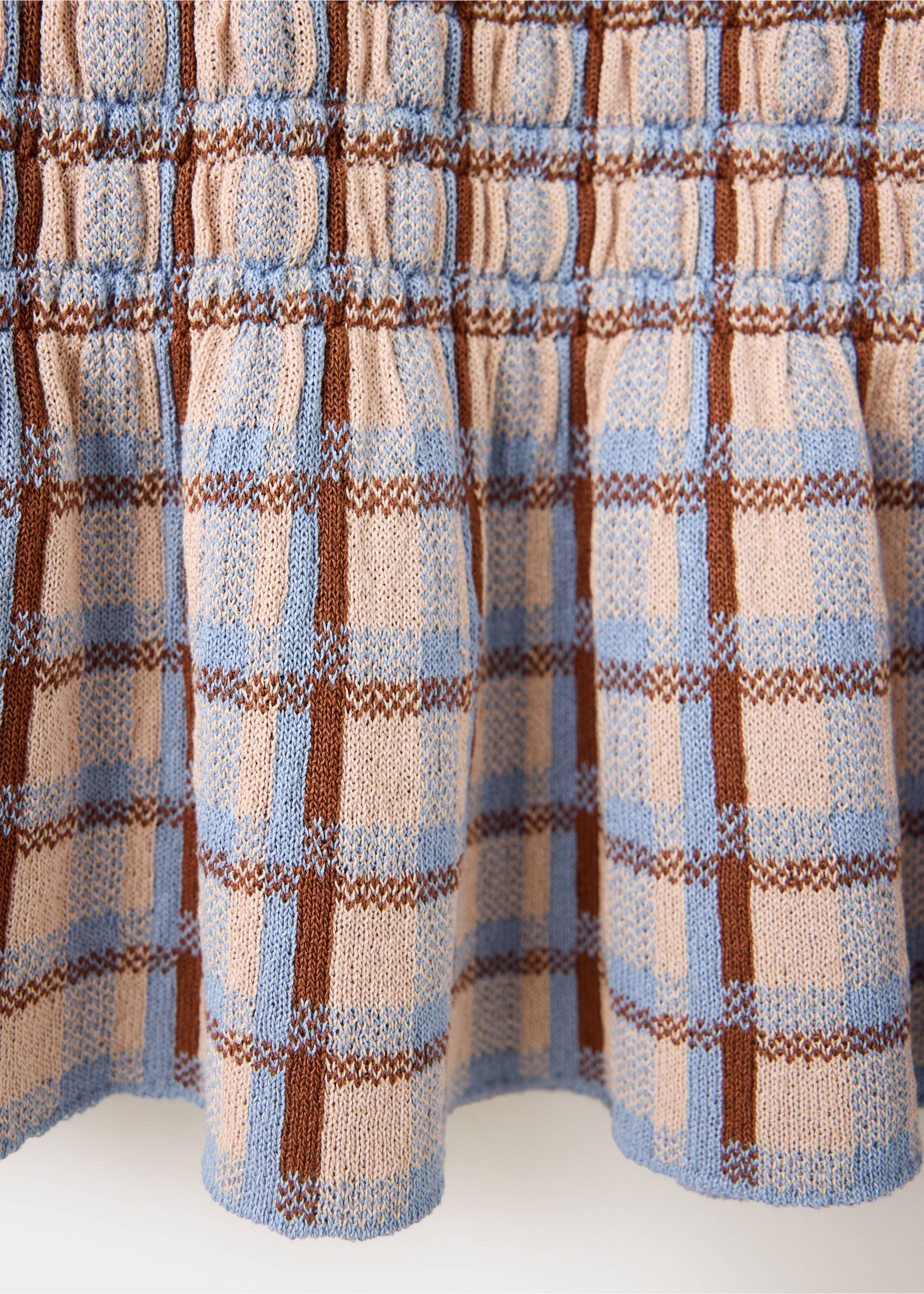 Fine knit checked skirt - Details of the article 0, White. Ref: 37064105-00.