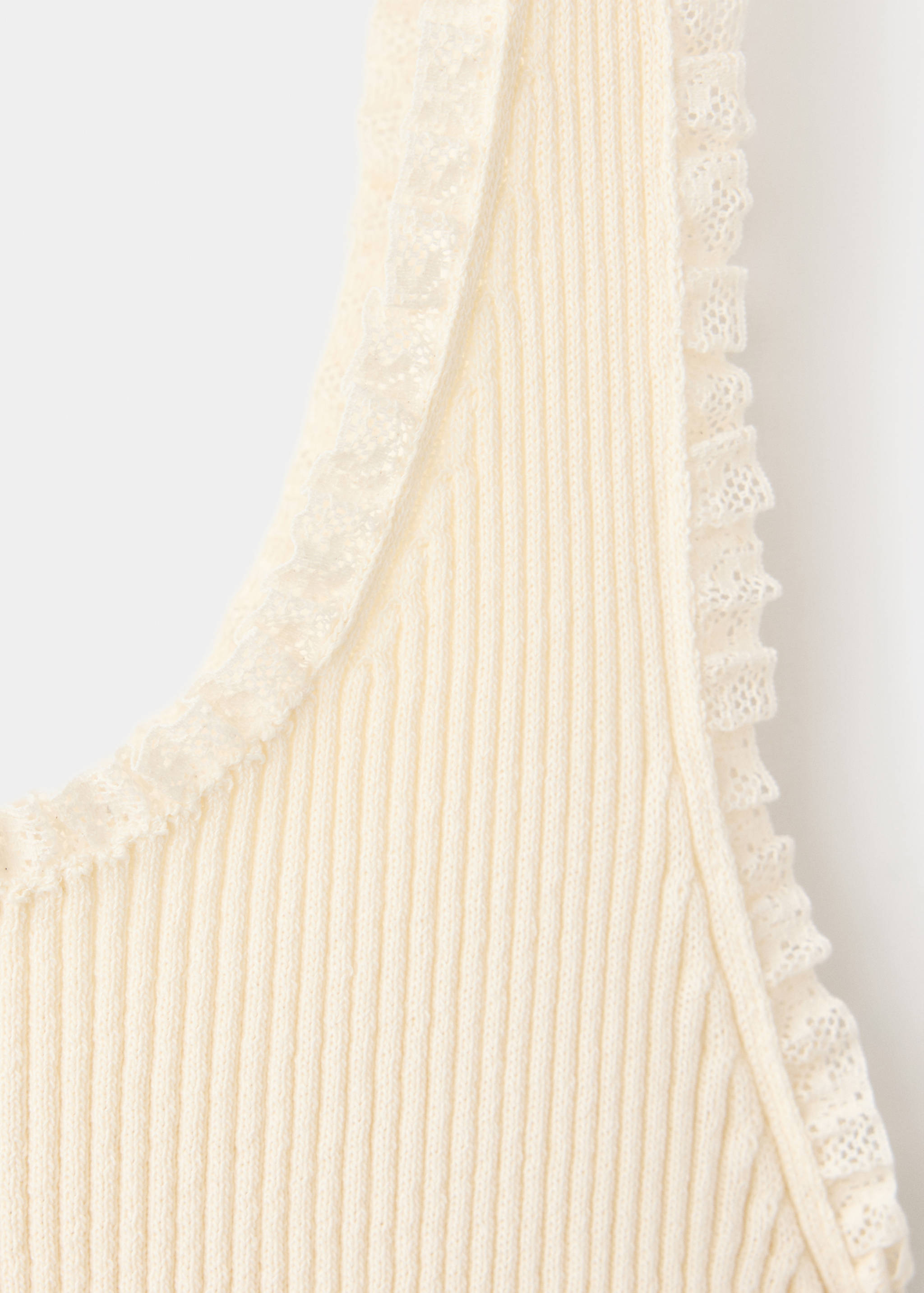 Ribbed knit top with lace details - Details of the article 8