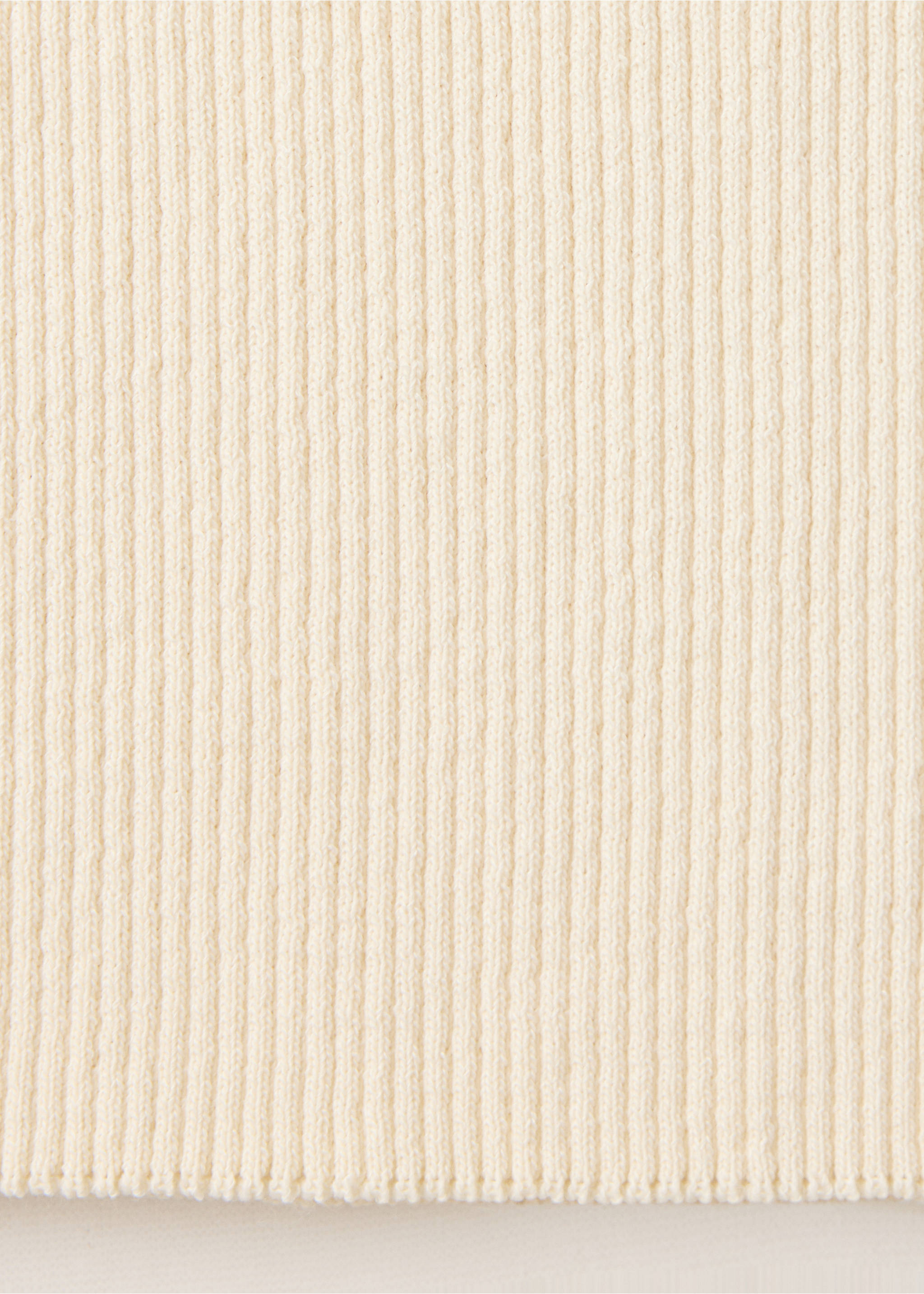 Ribbed knit top with lace details - Details of the article 0, Ecru. Ref: 37064106-00.