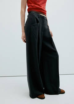 Wide leg pleated trousers — Black 1