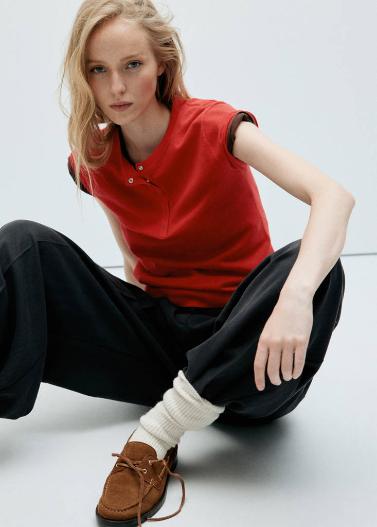 Wide leg pleated trousers — Black