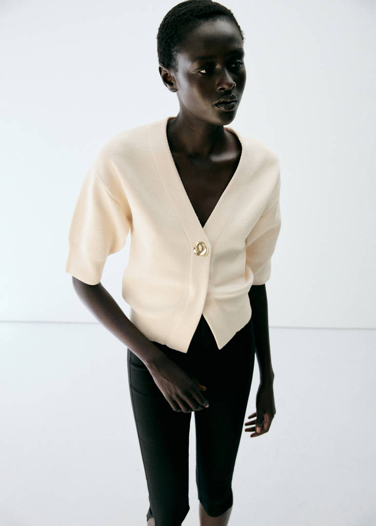 Knitted cardigan with jewel button — Ecru