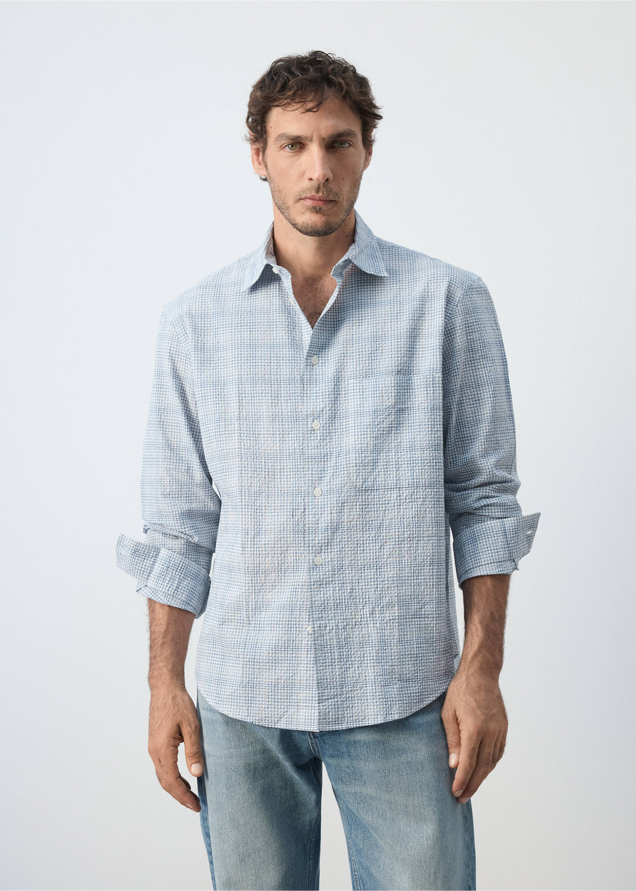 Chemise seersucker texturée à carreaux - Plan moyen, Bleu. Ref: 37064417-00.