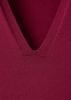 V-neck knitted dress — Strawberry 7