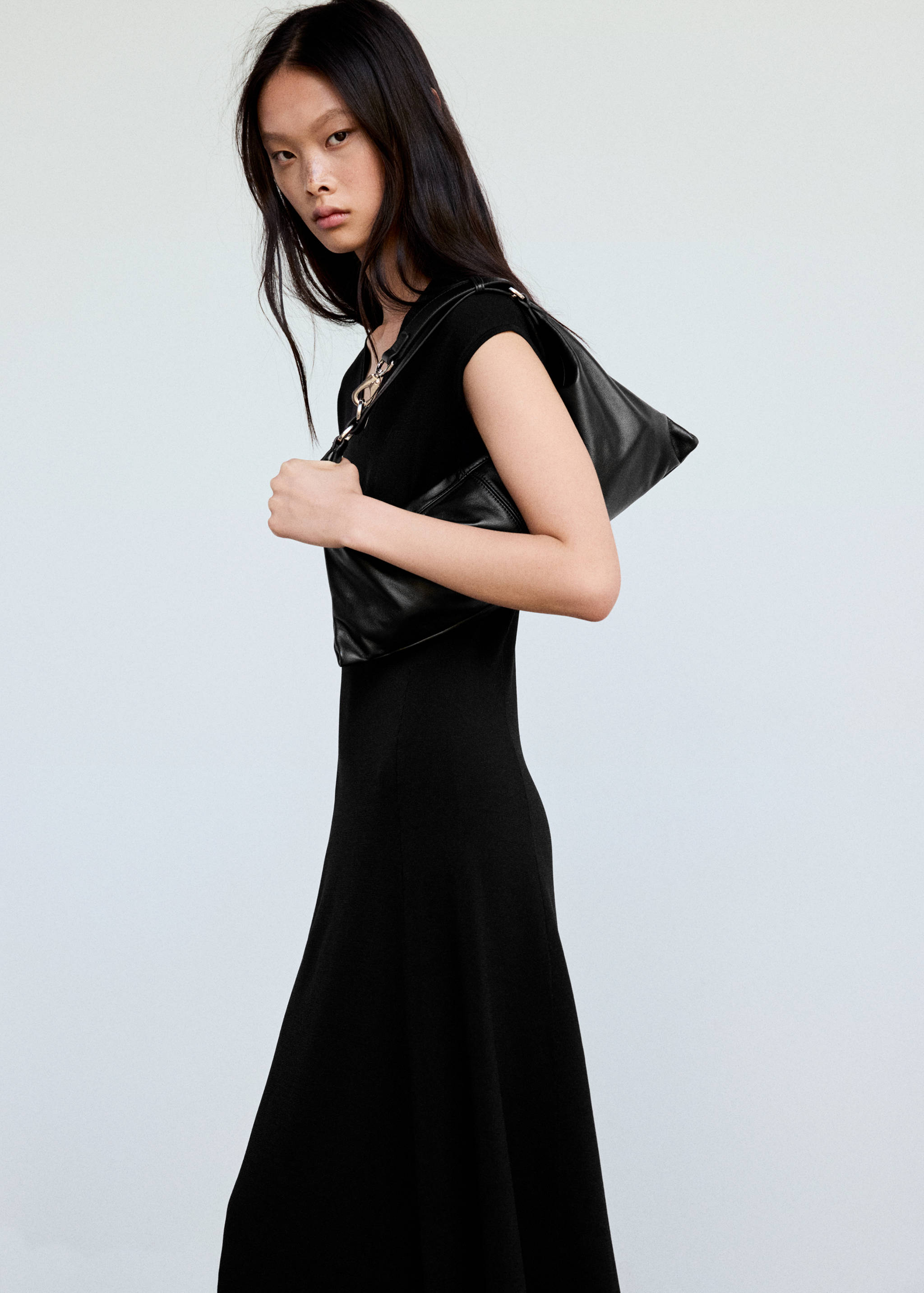 Robe en maille col V - Détail de l'article 1