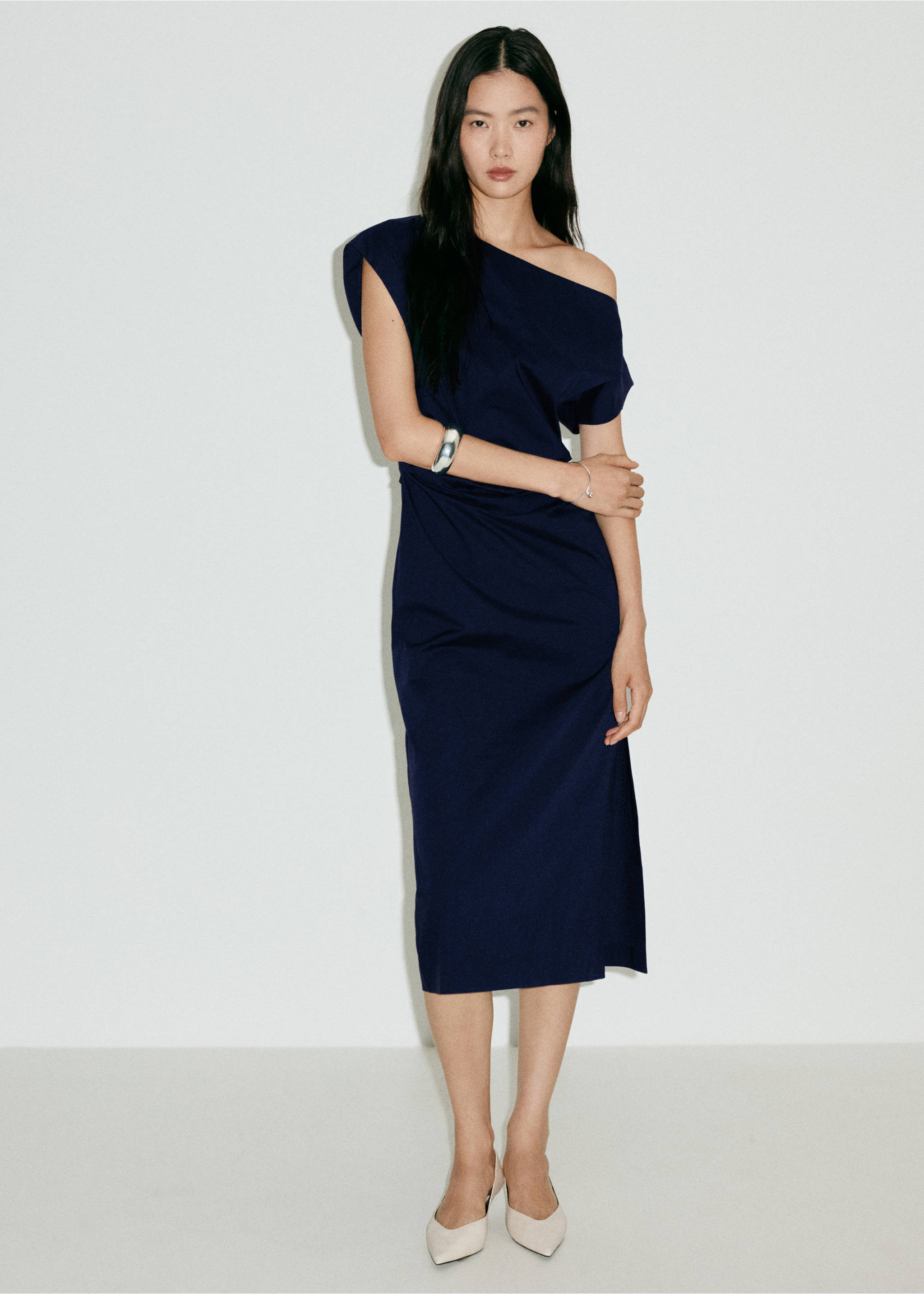 Asymmetrical pleated dress - General plane, Blue. Ref: 37064422-00.