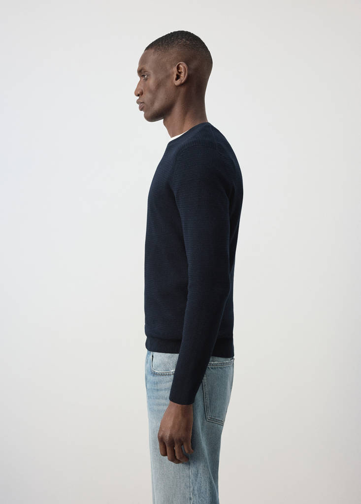 Fine-knit jersey in a cotton blend with textured structure — Navy