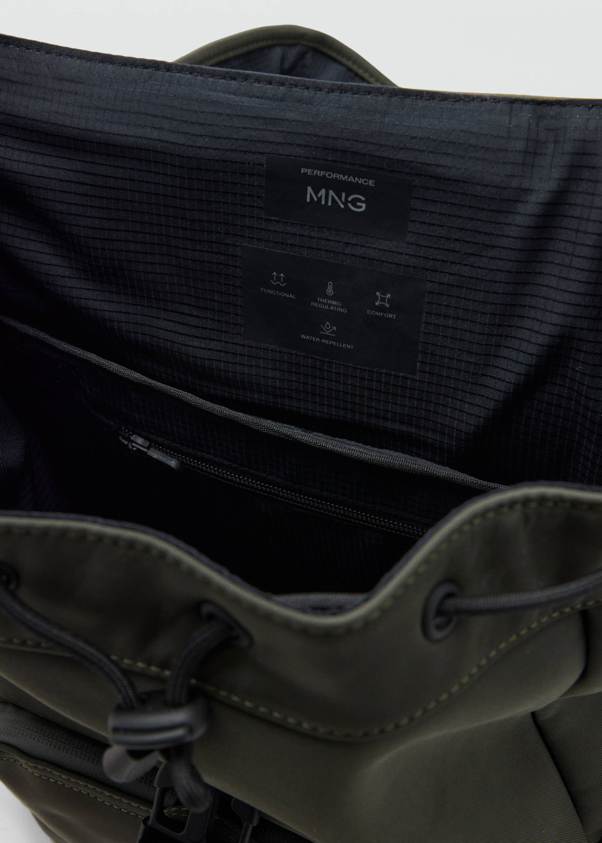Rubberized backpack with flap closure - Details of the article 3