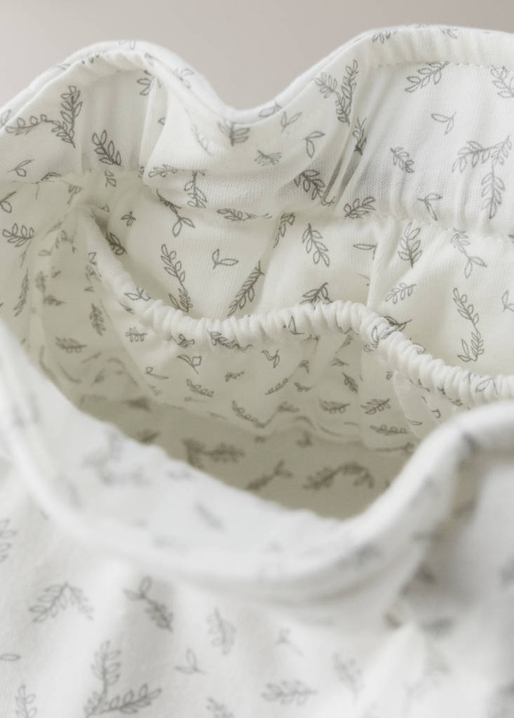 Printed cotton cot organiser — Ecru
