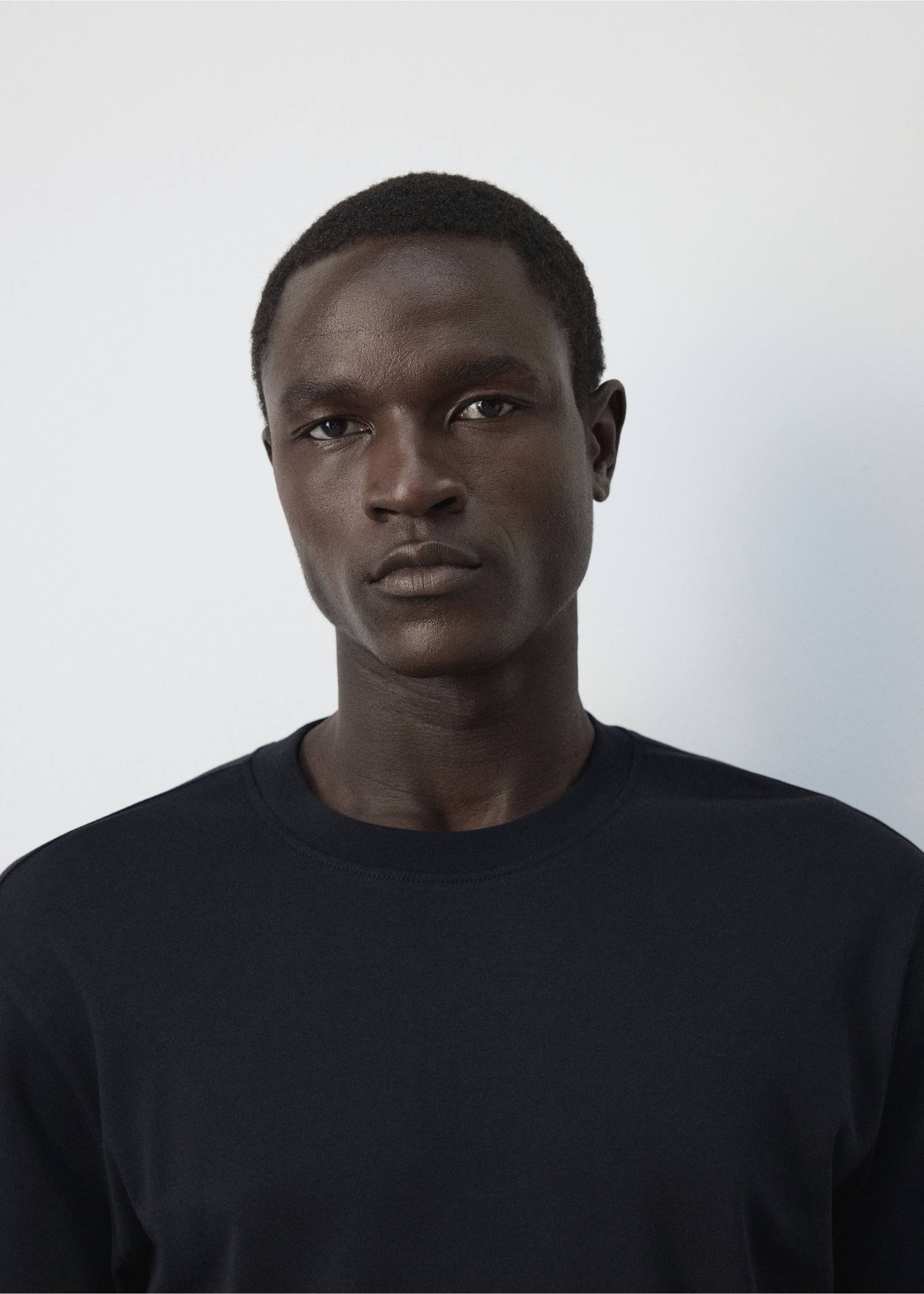 100% cotton T-shirt regular fit - Details of the article 1, Navy. Ref: 37064462-00.