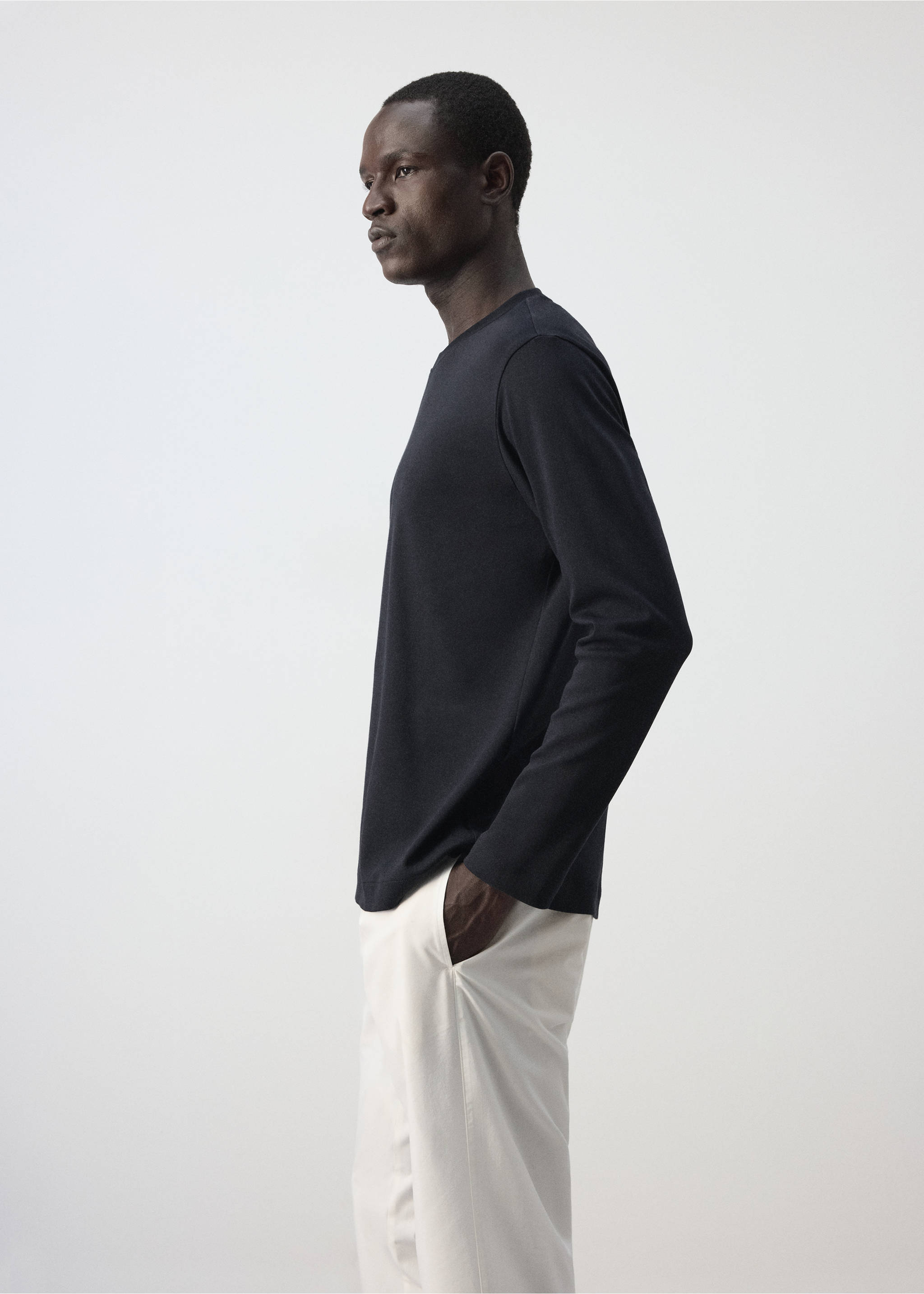 100% cotton T-shirt regular fit - Details of the article 2, Navy. Ref: 37064462-00.
