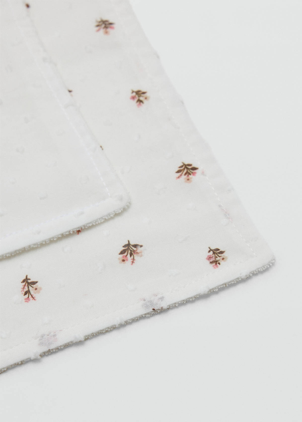 Printed cotton swaddle — Off White