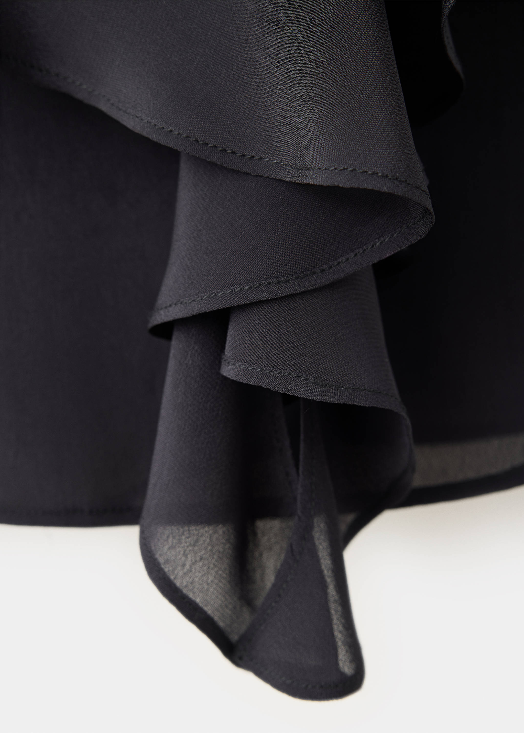 Ruffled chiffon blouse - Details of the article 8, Charcoal. Ref: 37064779-00.