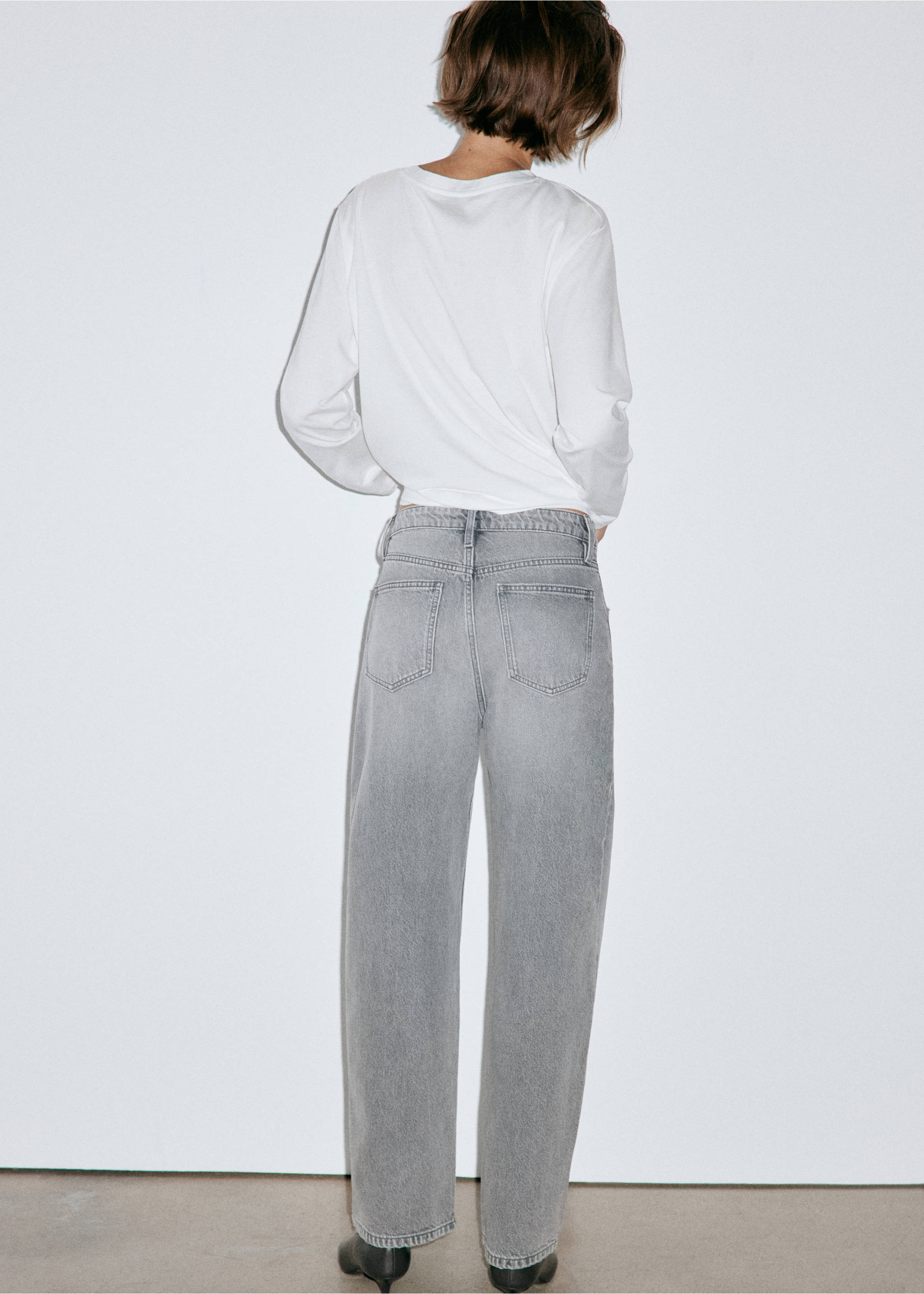Jean balloon taille haute - Verso de l’article, Gris denim. Ref: 37064781-00.