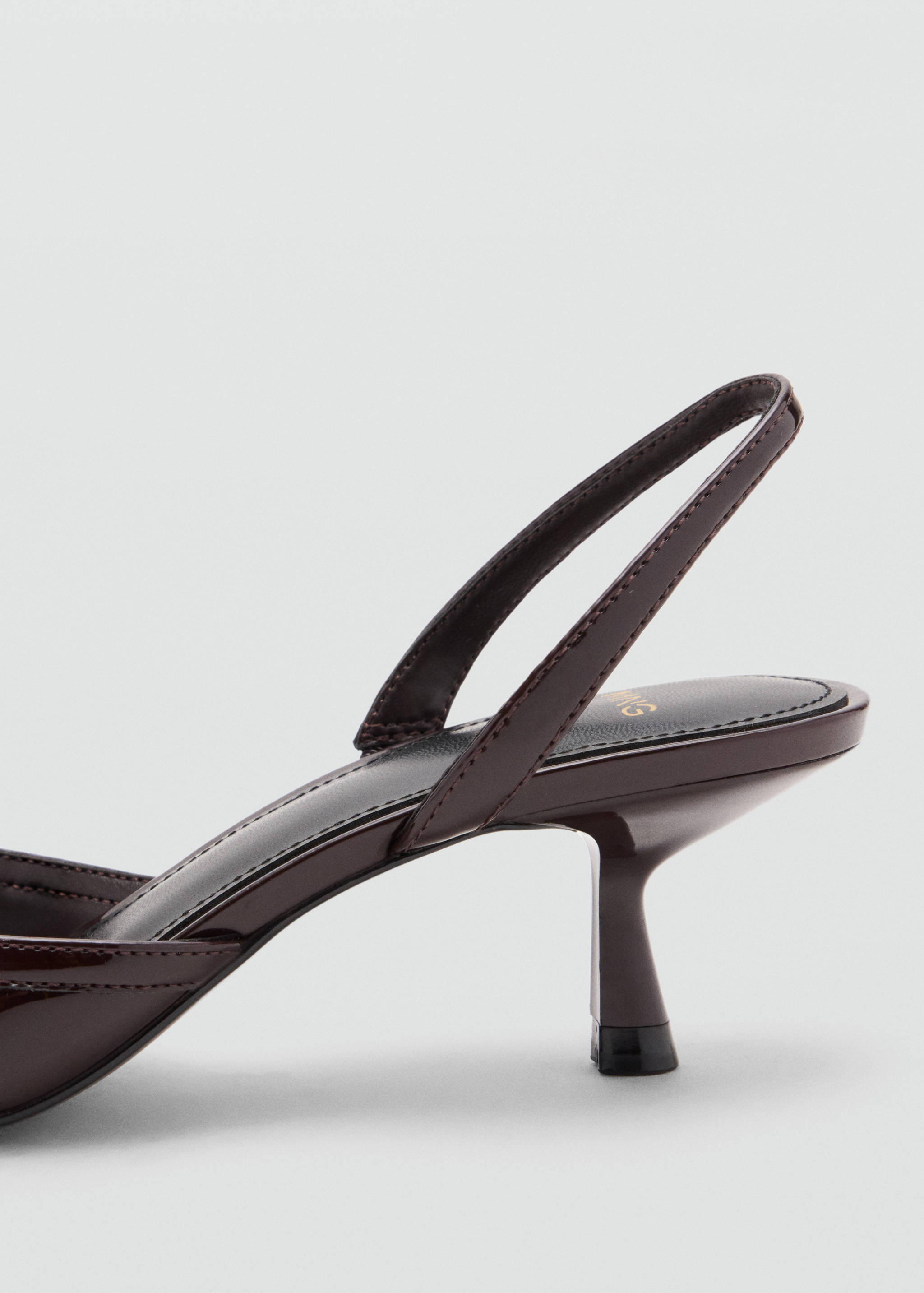 Chaussure à talon kitten en cuir verni - Détail de l'article 1