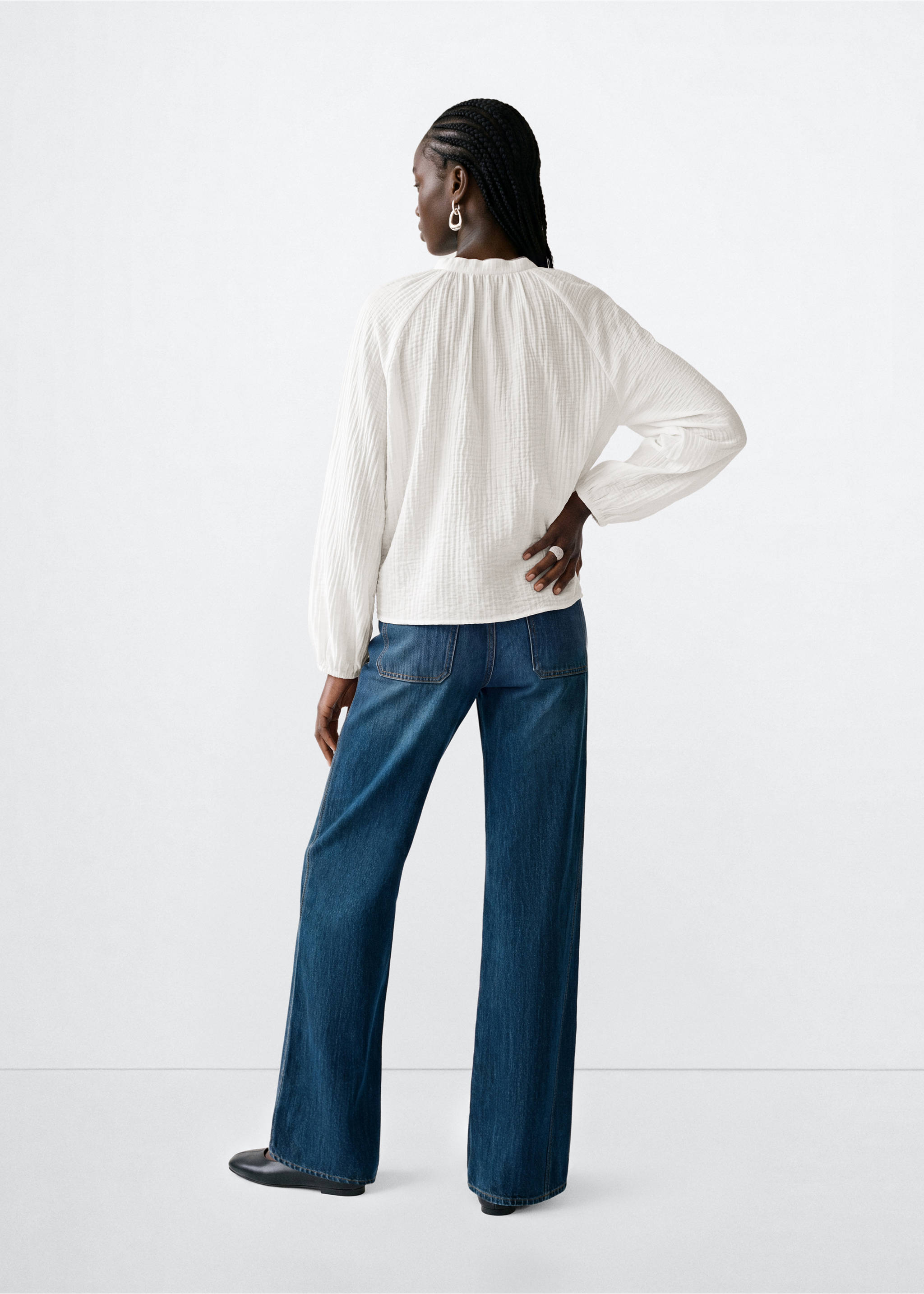 Bow textured blouse - Reverse of the article, Off White. Ref: 37064787-00.