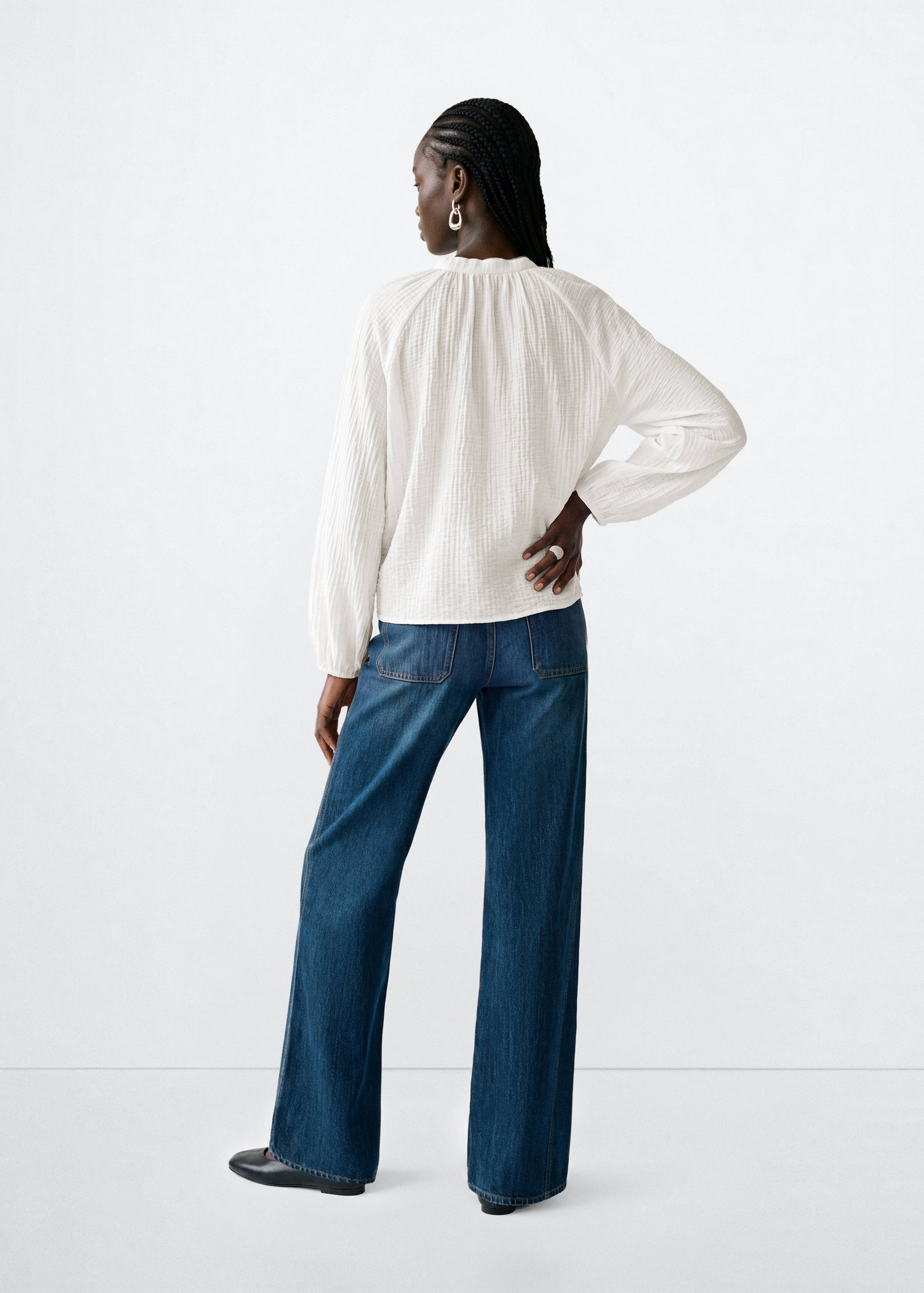 Bow textured blouse - Reverse of the article
