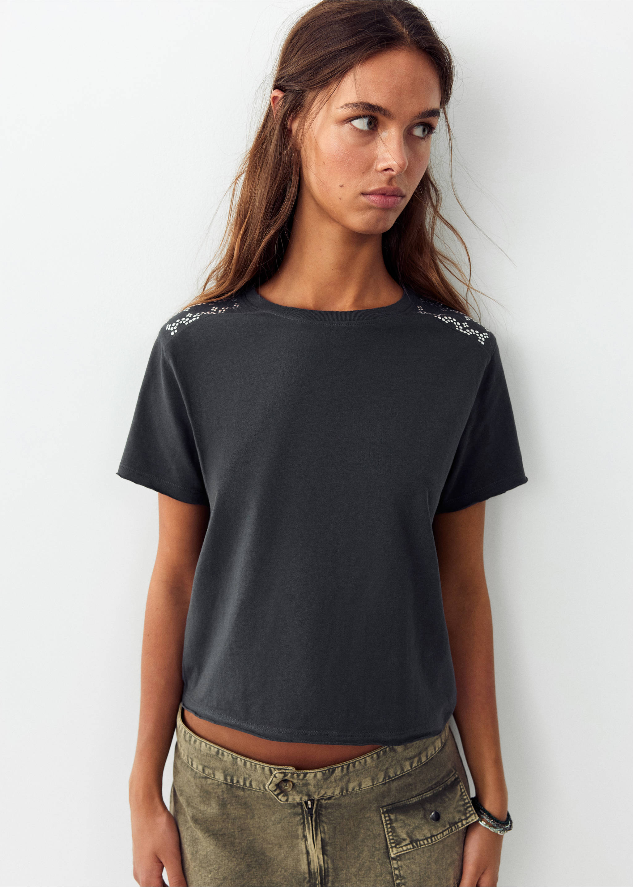 Cotton t-shirt with studs - General plane, Charcoal. Ref: 37064788-00.
