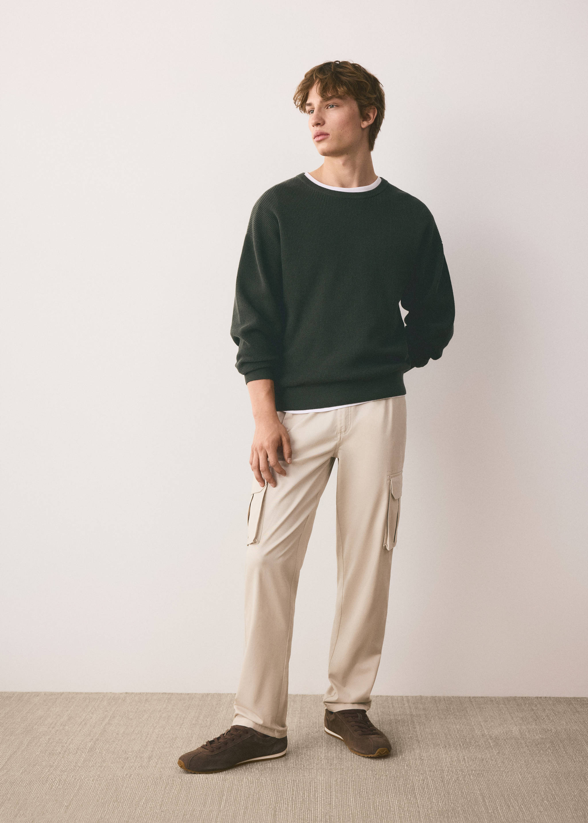 Fine knit cotton sweater - General plane