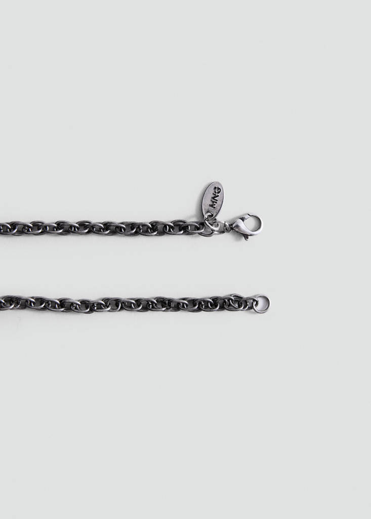 Pendant necklace with floral detail — Silver