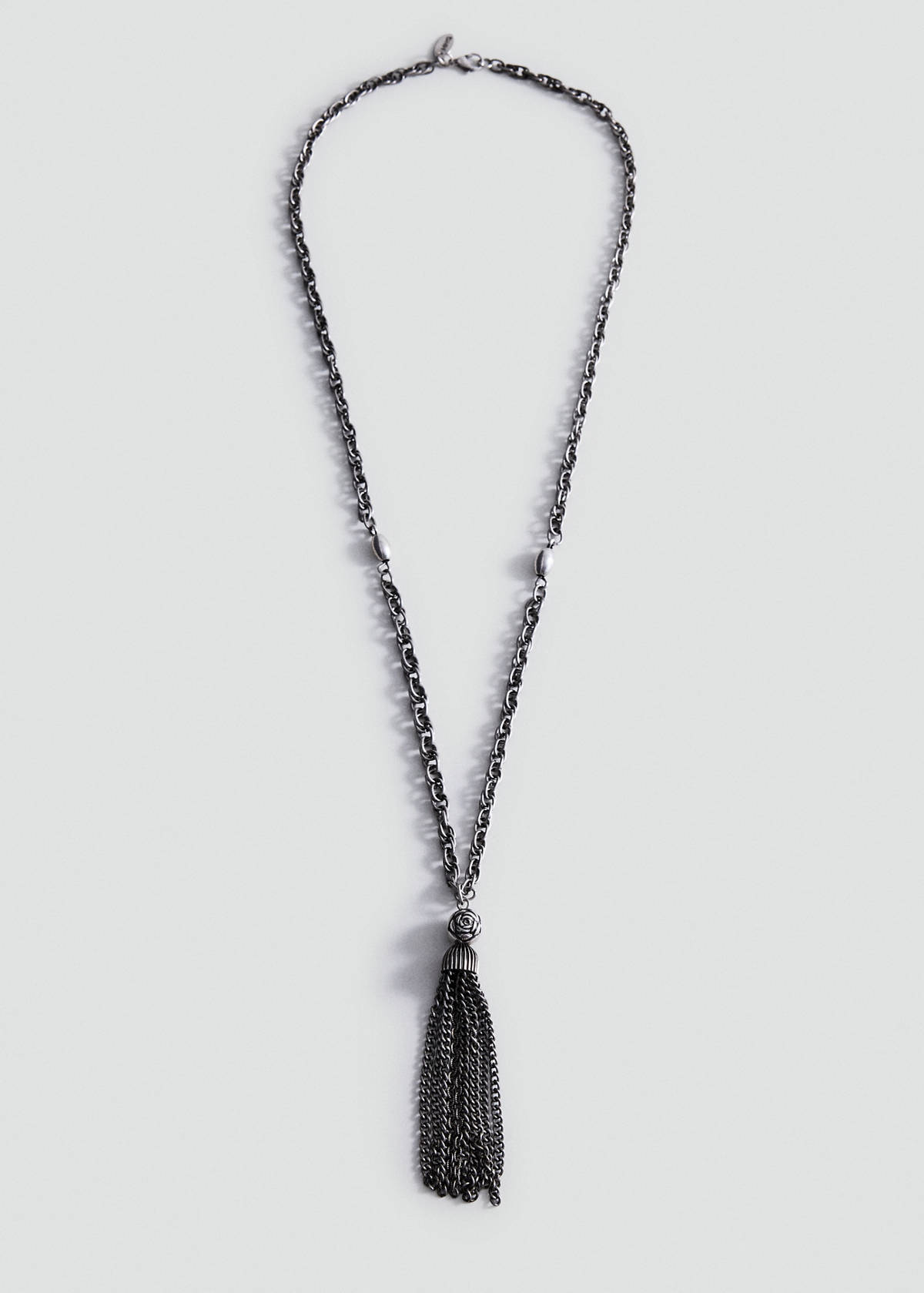 Pendant necklace with floral detail — Silver