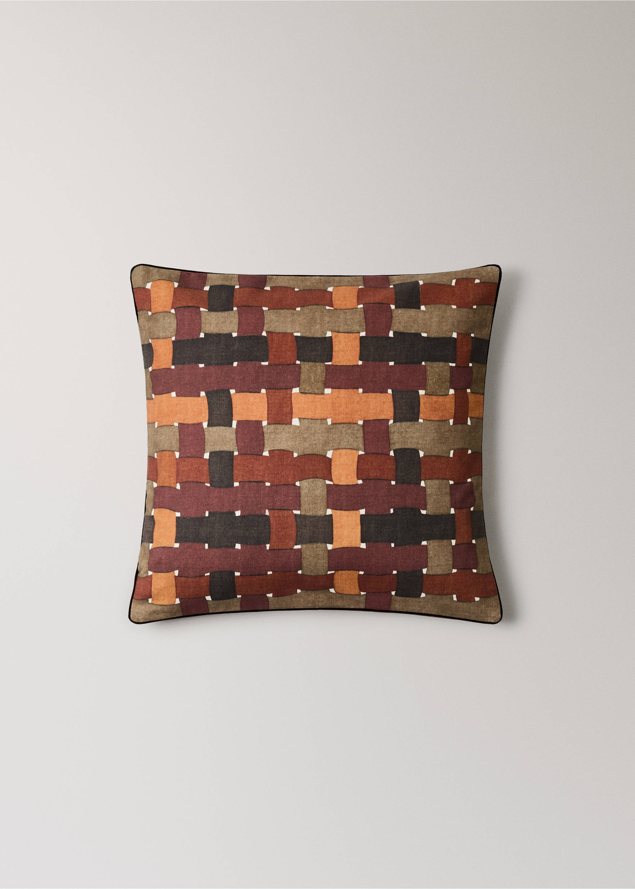 Piped cushion cover 50x50cm - Article without model, Russet. Ref: 37064800-00.