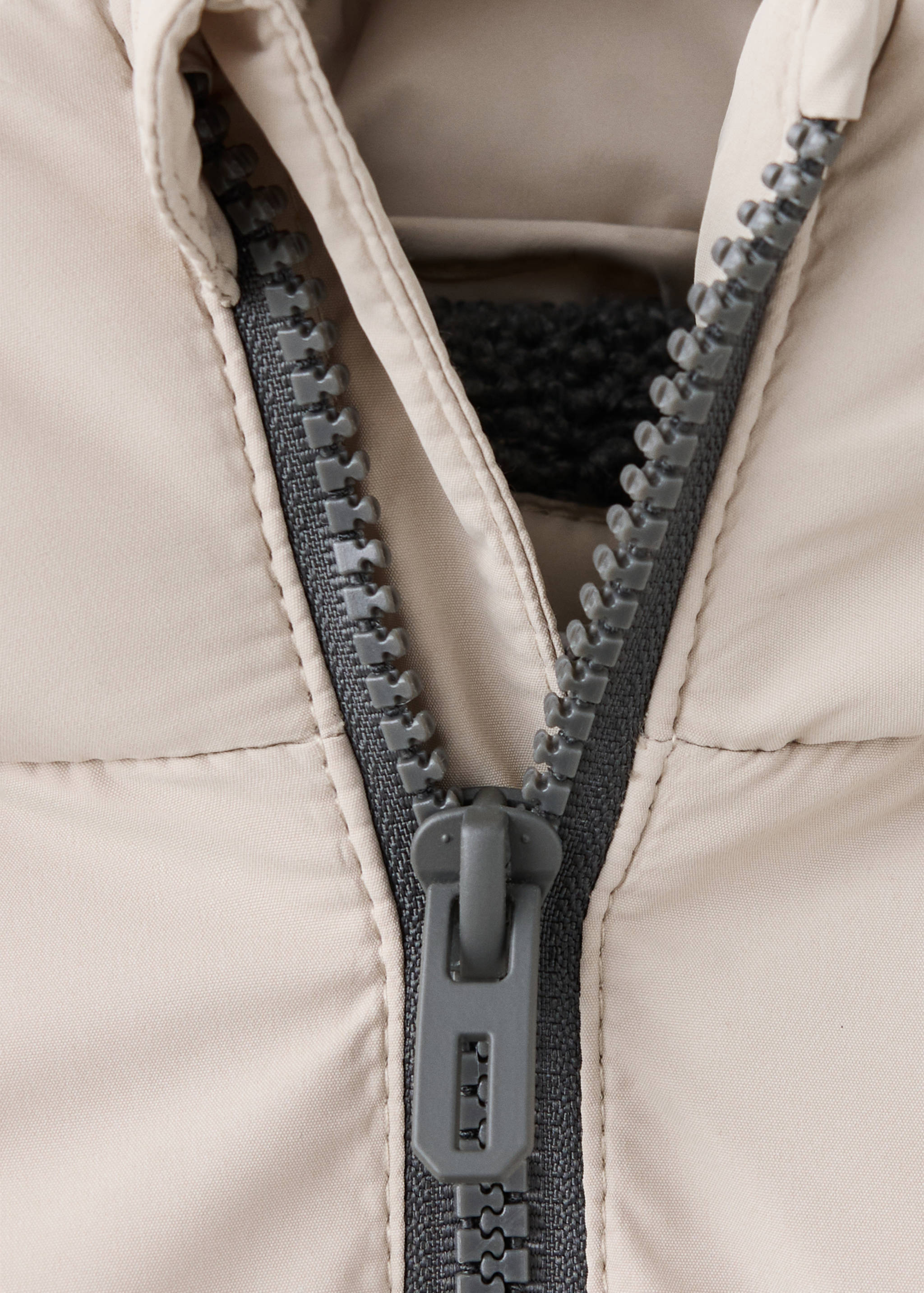 Padded anorak with contrasting details - Details of the article 8
