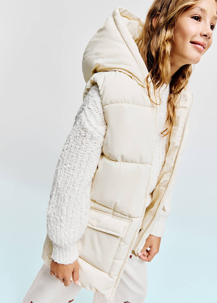 Hooded waistcoat with pockets - thumbnail 9