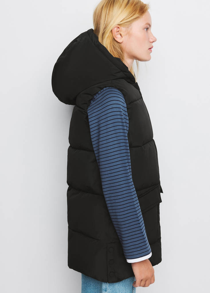 Hooded waistcoat with pockets — Black