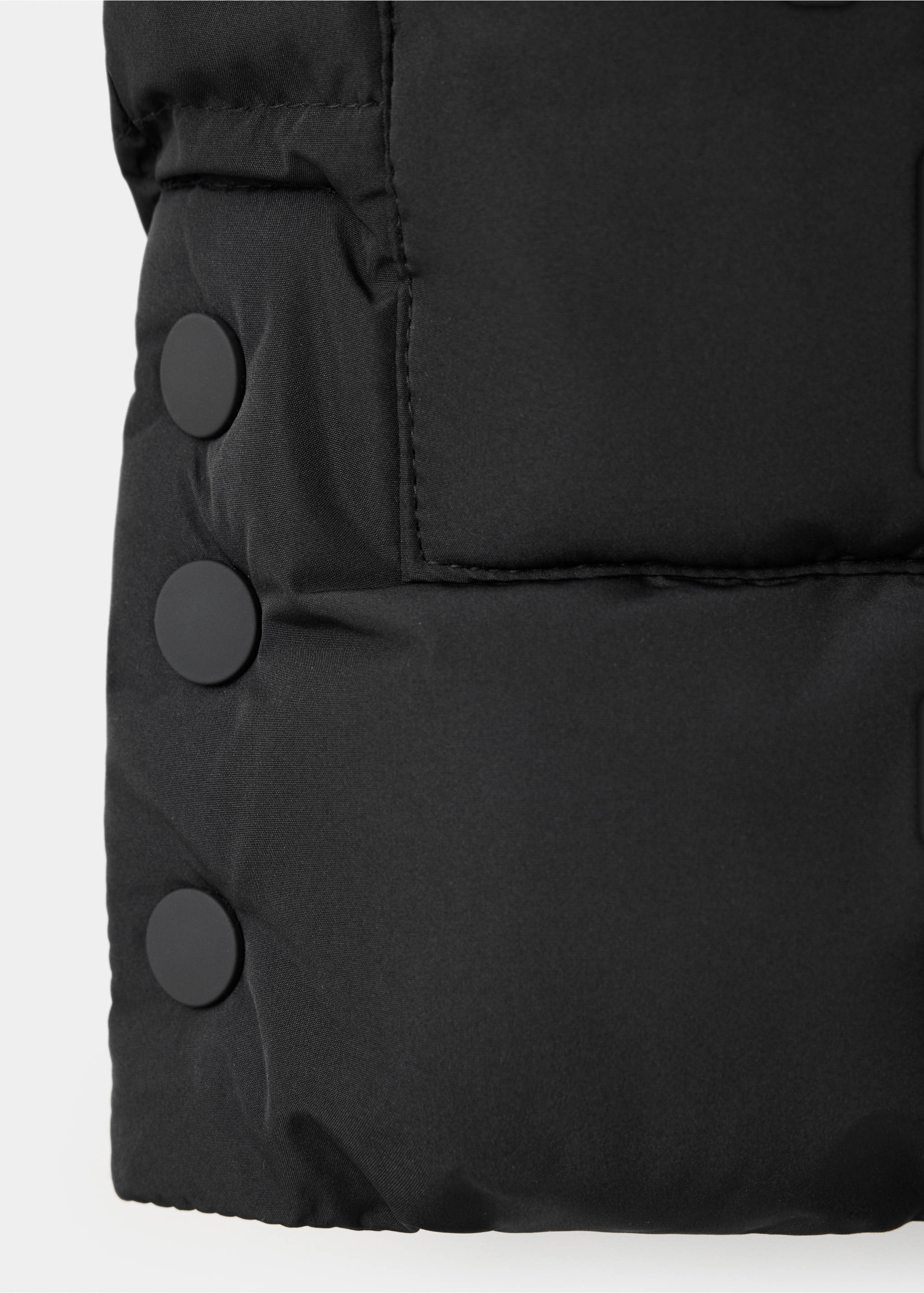 Hooded waistcoat with pockets - Details of the article 8, Black. Ref: 37065150-00.