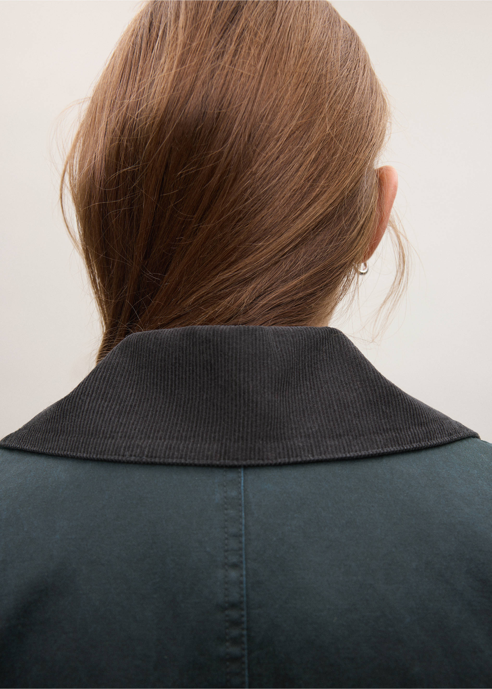 Cotton parka with corduroy collar - Details of the article 2, Navy. Ref: 37065151-00.