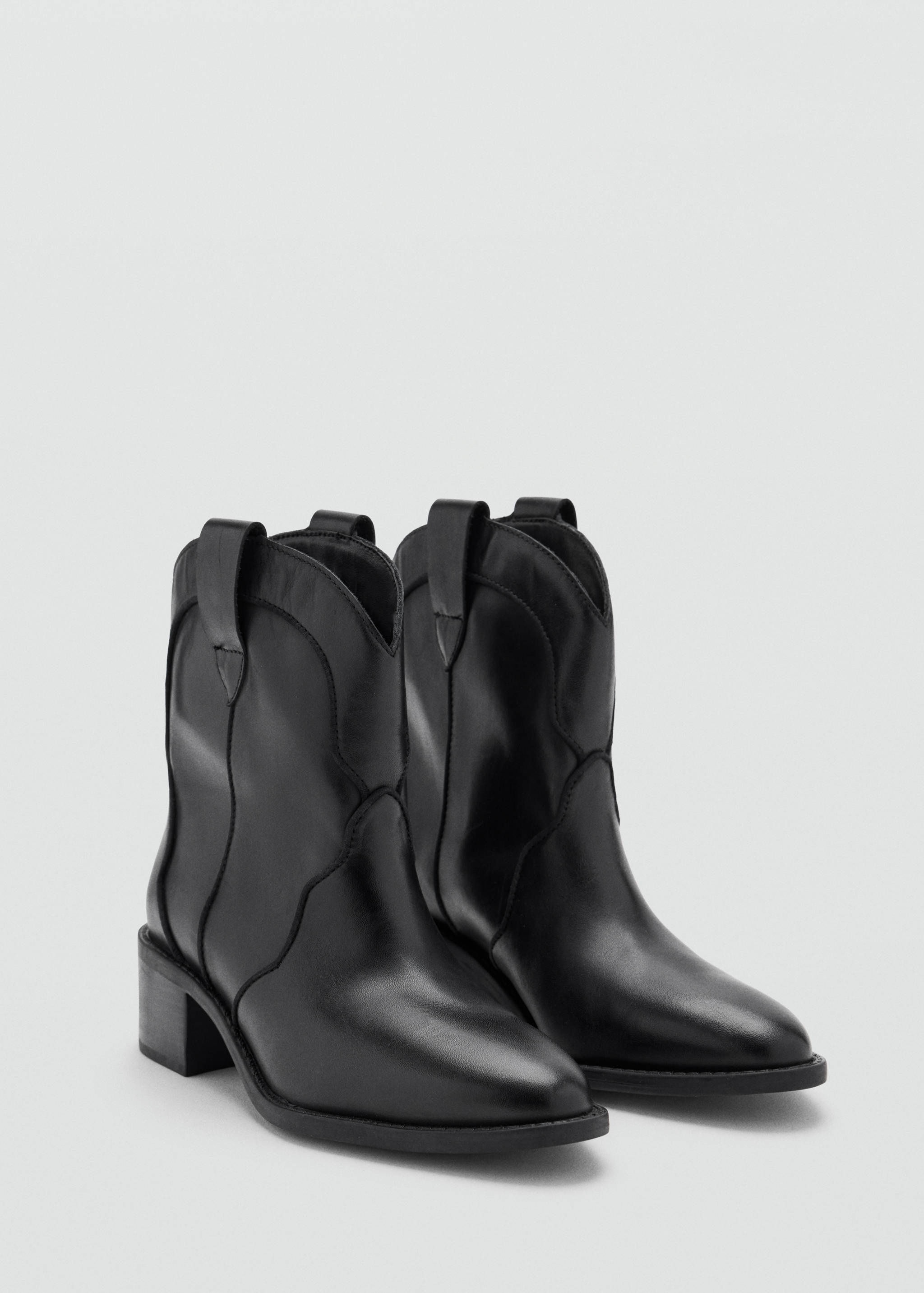 Leather cowboy ankle boots - Medium plane