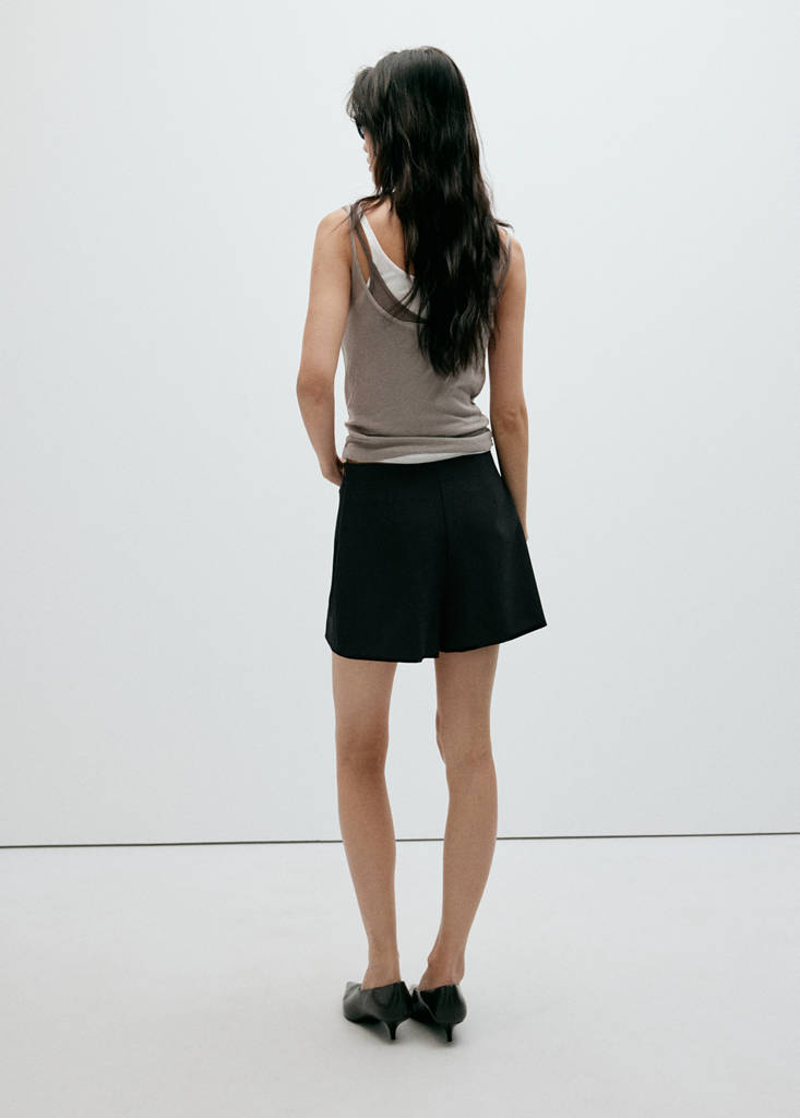 Skort with slit — Black