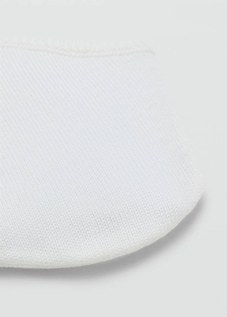 Knit bonnet with bow closure — Off White