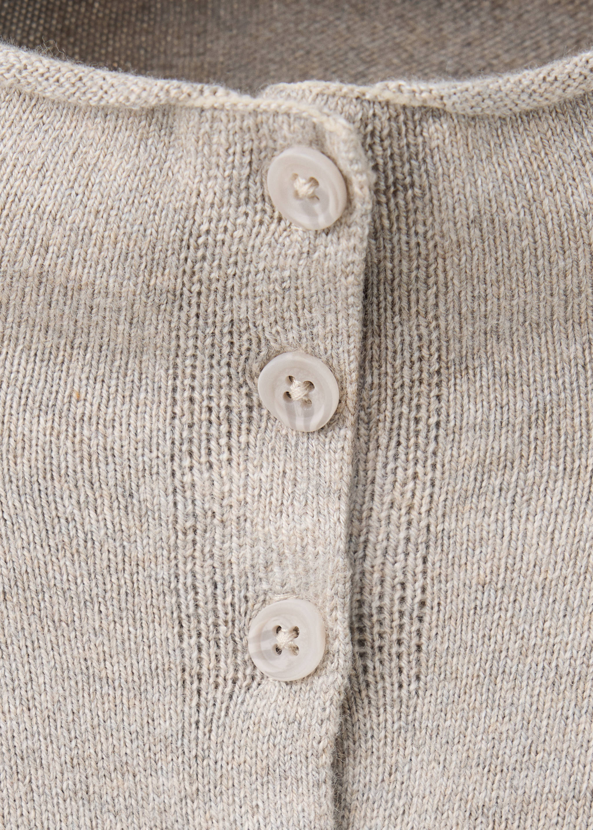 Perkins-collar button-up cardigan - Details of the article 8