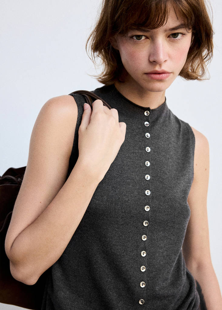 Fine-knit waistcoat with buttons — Charcoal