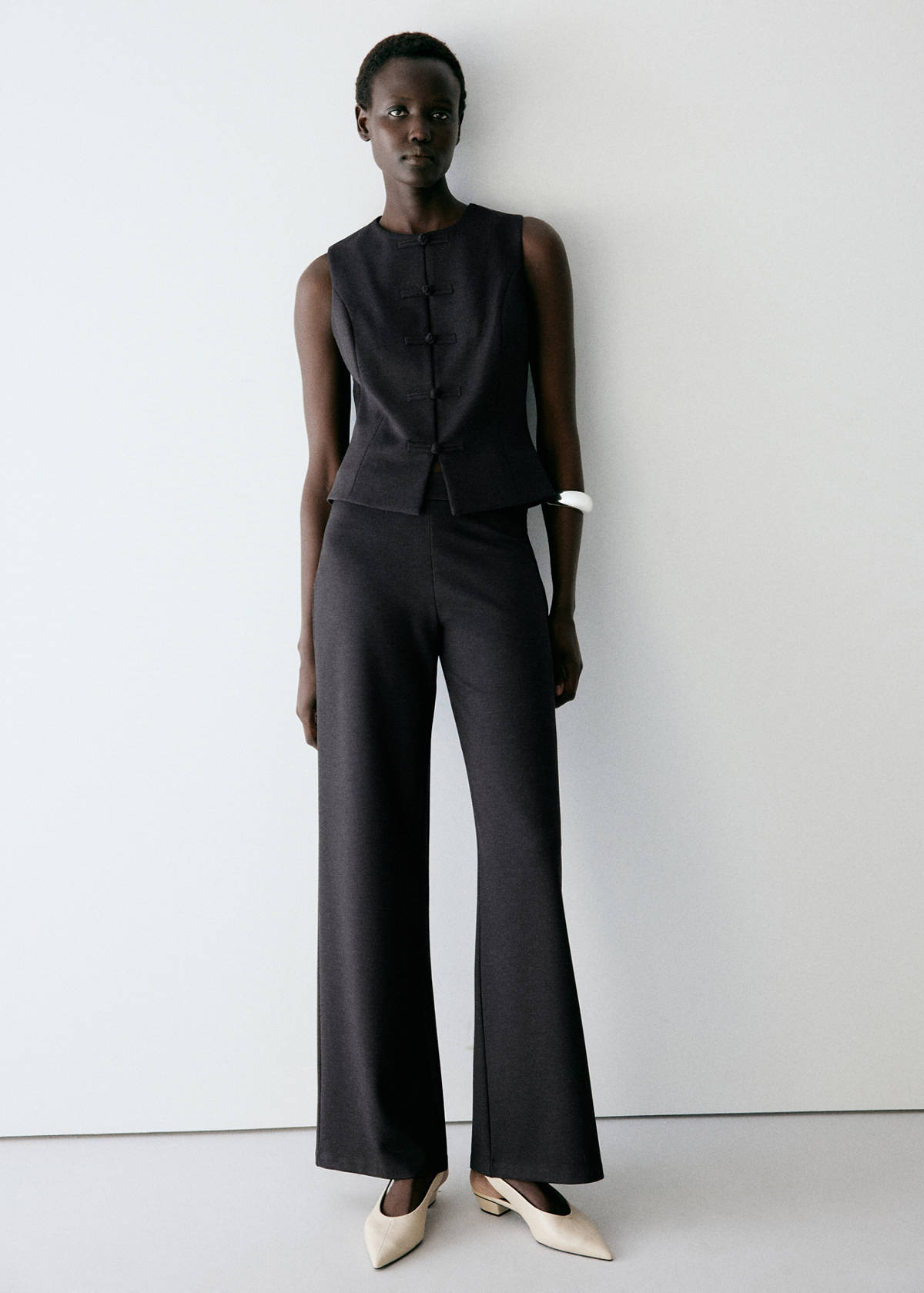 Straight-leg fine-knit trousers — Charcoal