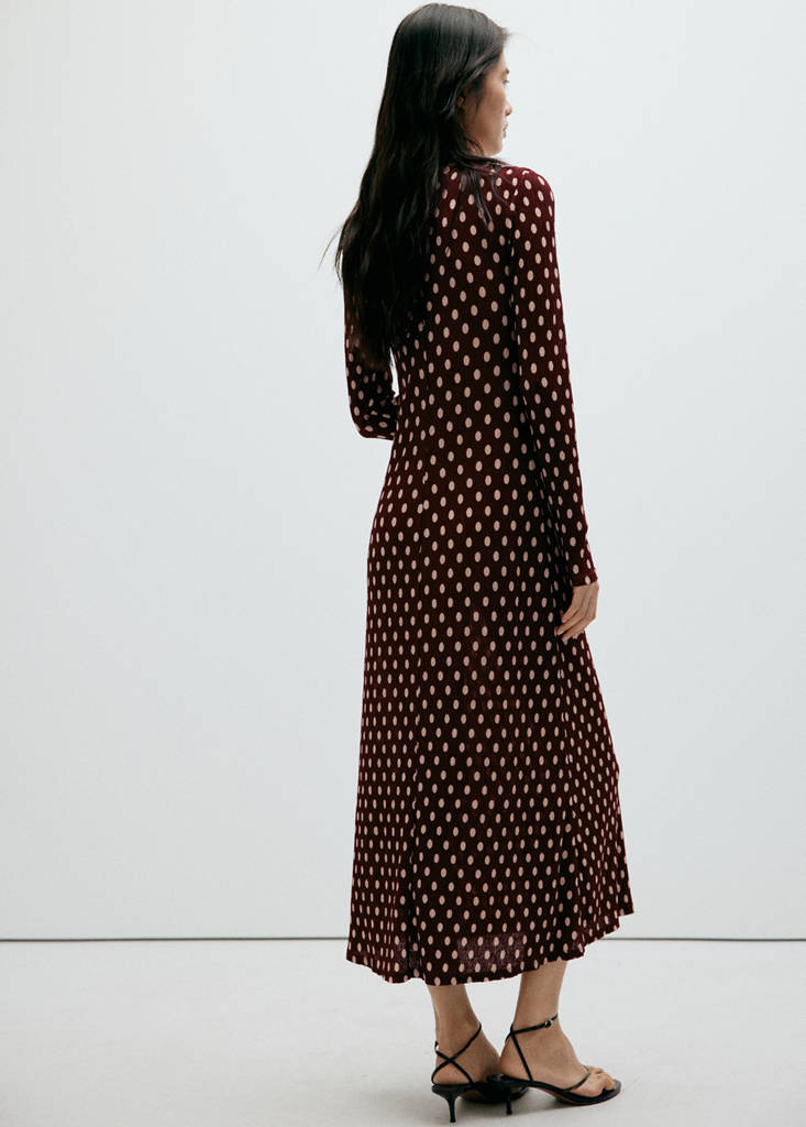 V-neck polka dot dress — Maroon