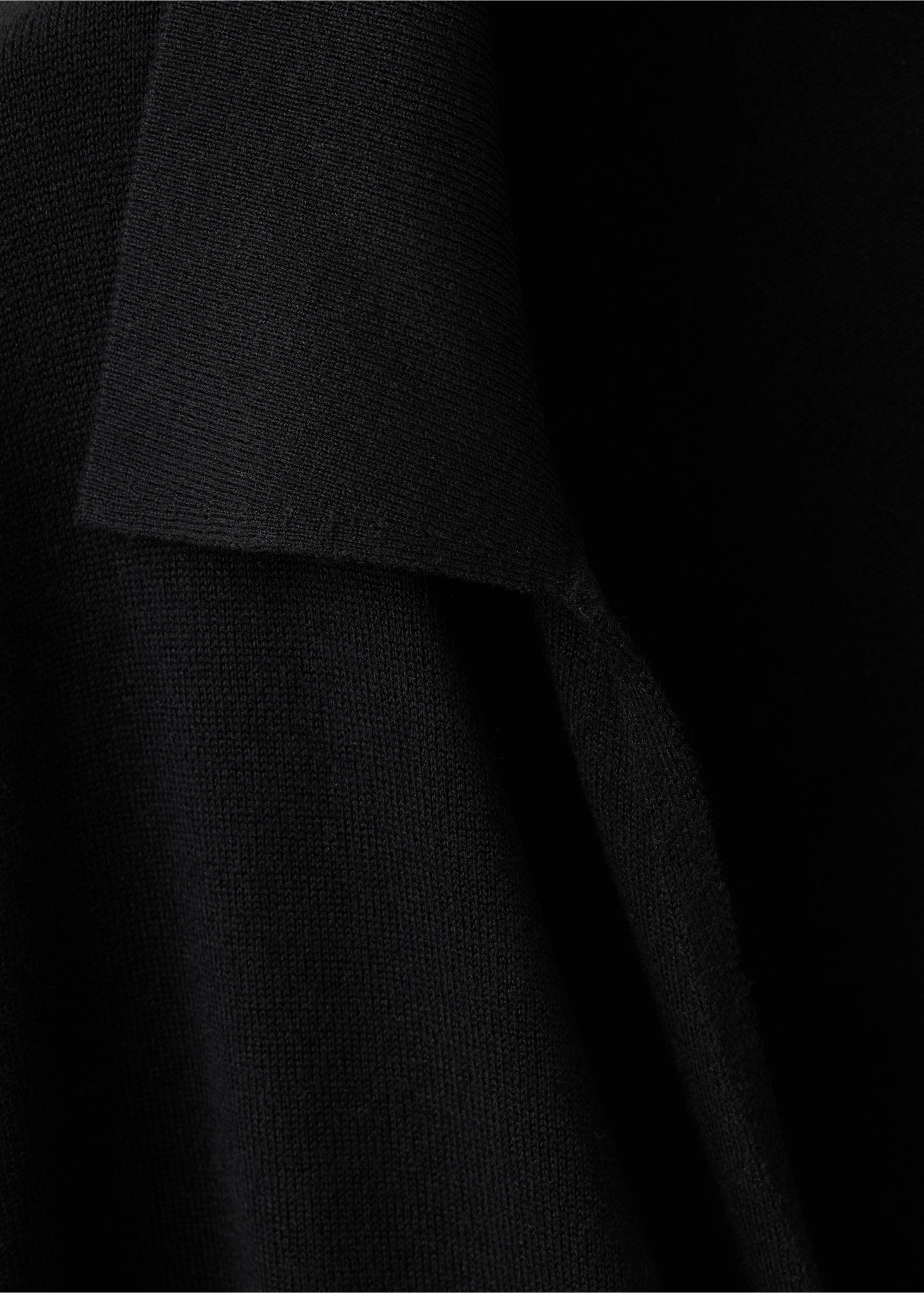 Dress cruzado - Details of the article 8, Black. Ref: 37065861-00.