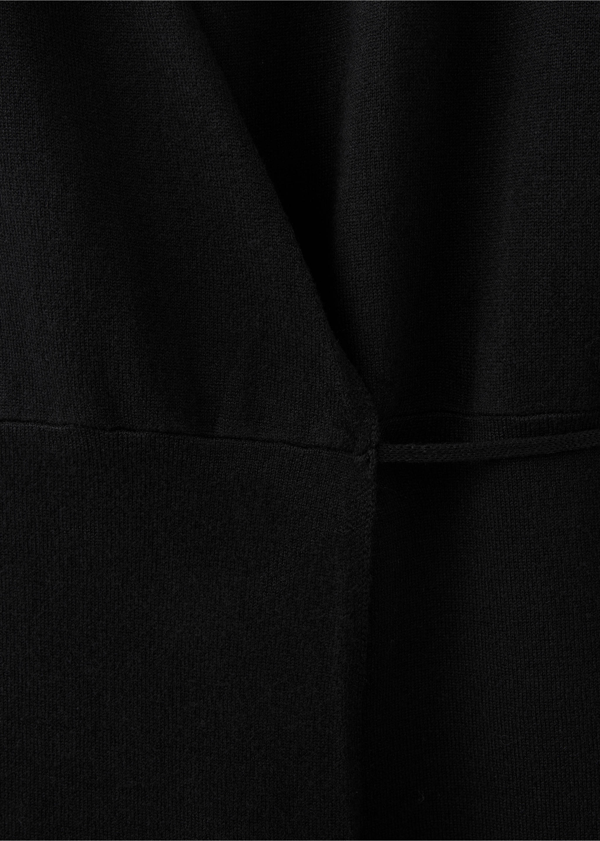 Dress cruzado - Details of the article 0, Black. Ref: 37065861-00.