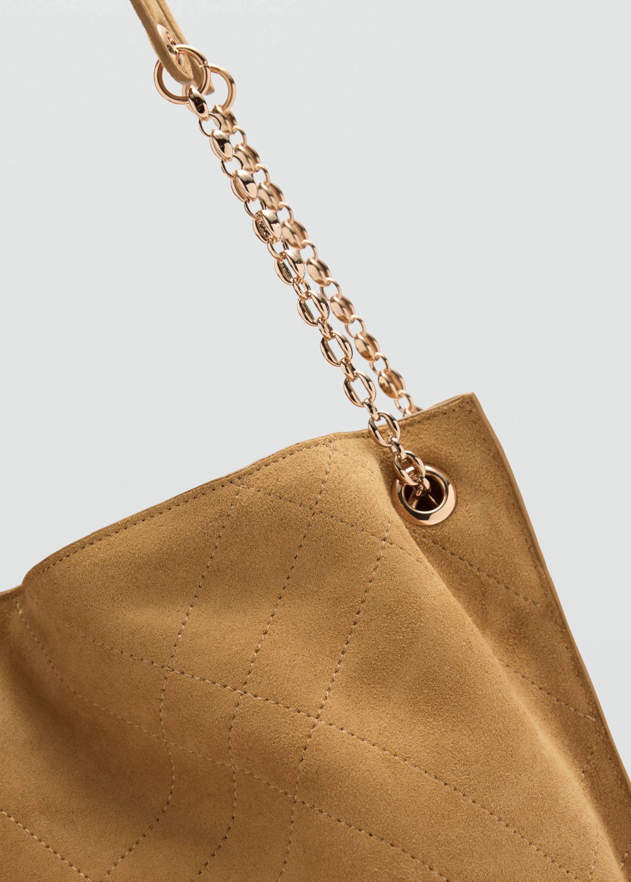 Suede shoulder bag - Details of the article 1