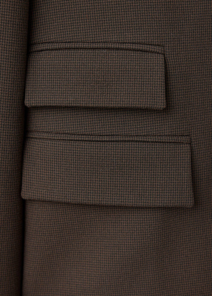 Houndstooth blazer with a high neck — Brown