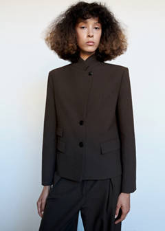 Houndstooth blazer with a high neck — Brown 12