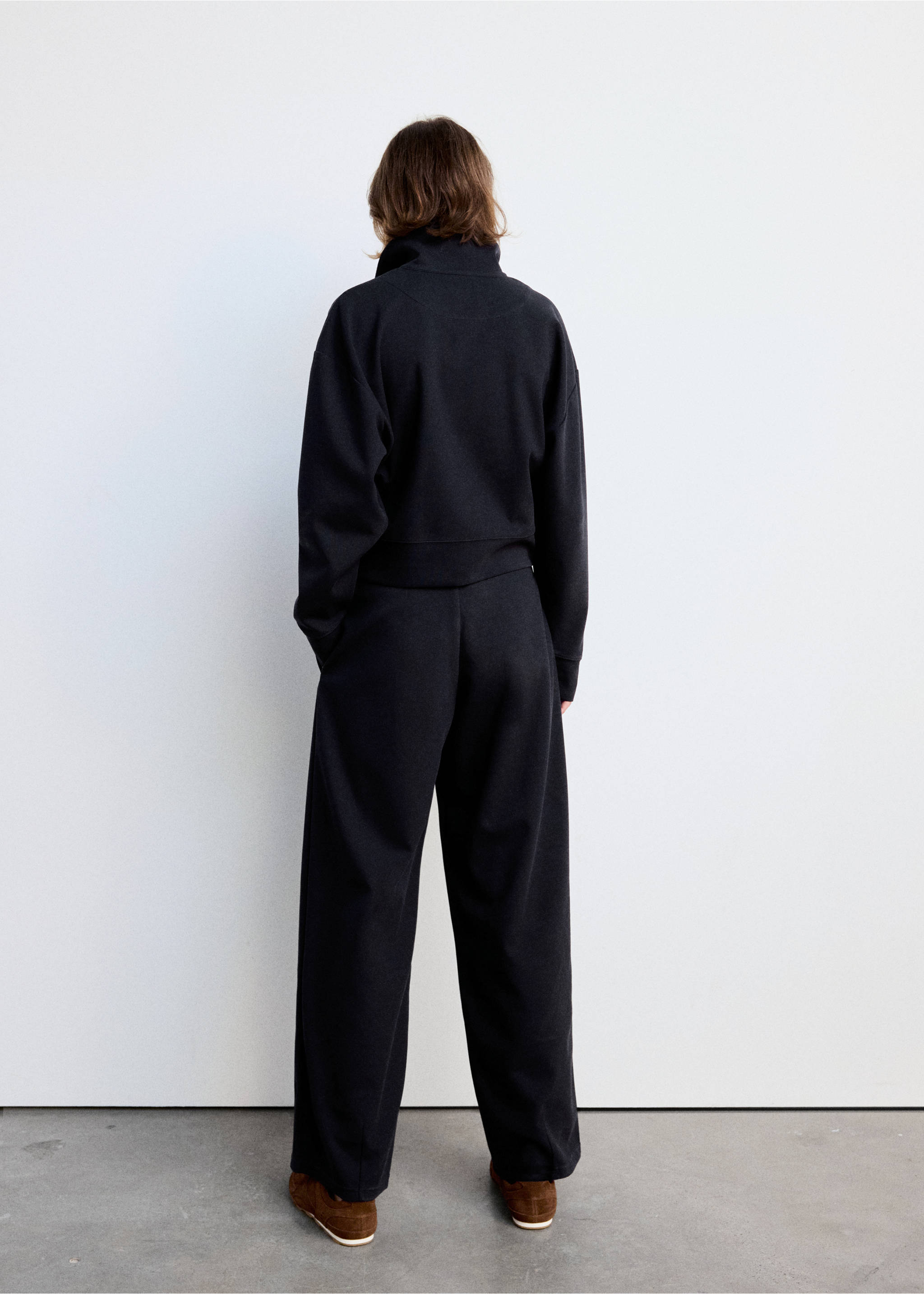 Trousers arka - Reverse of the article, Navy. Ref: 37065867-00.