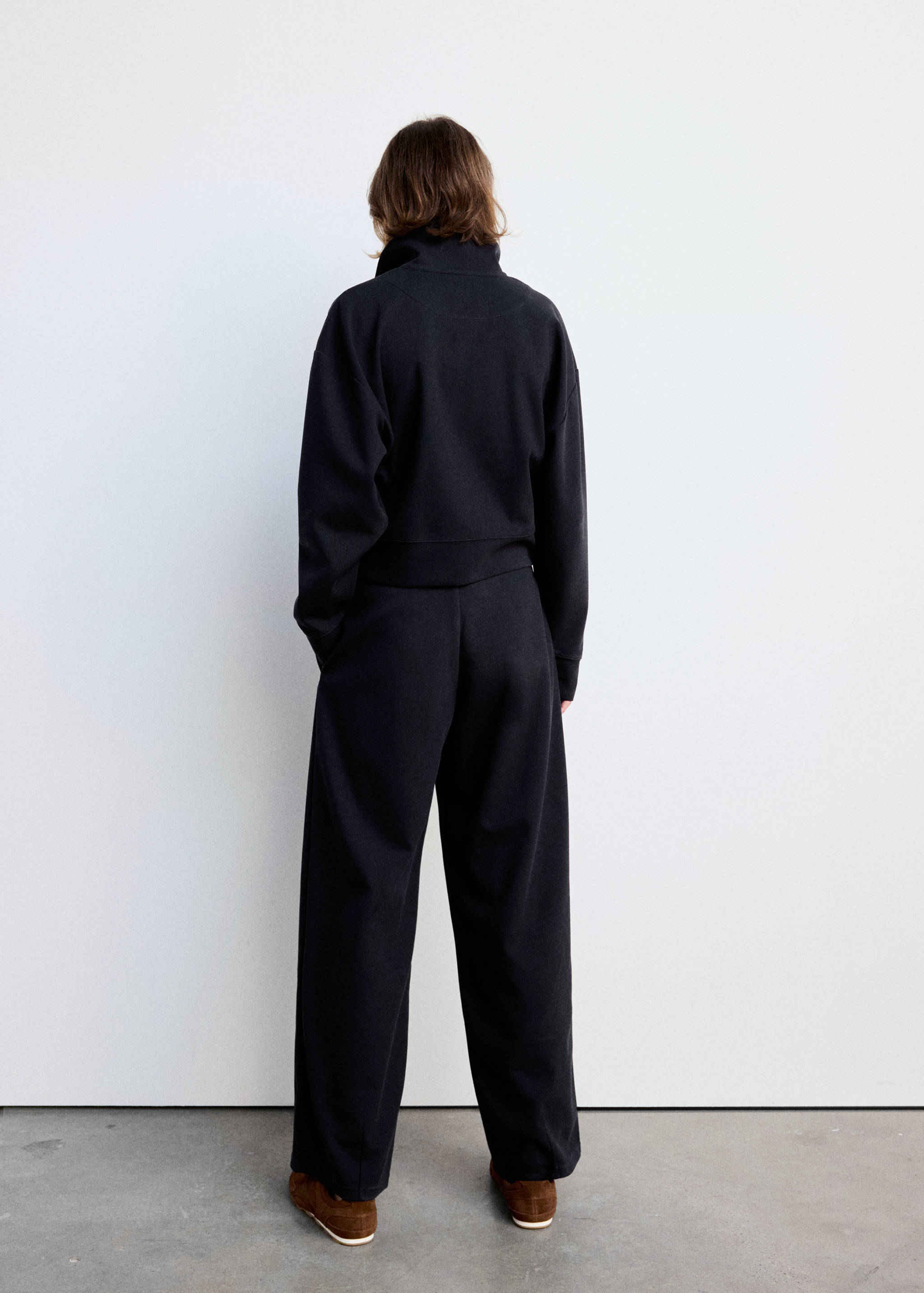 Trousers arka - Reverse of the article